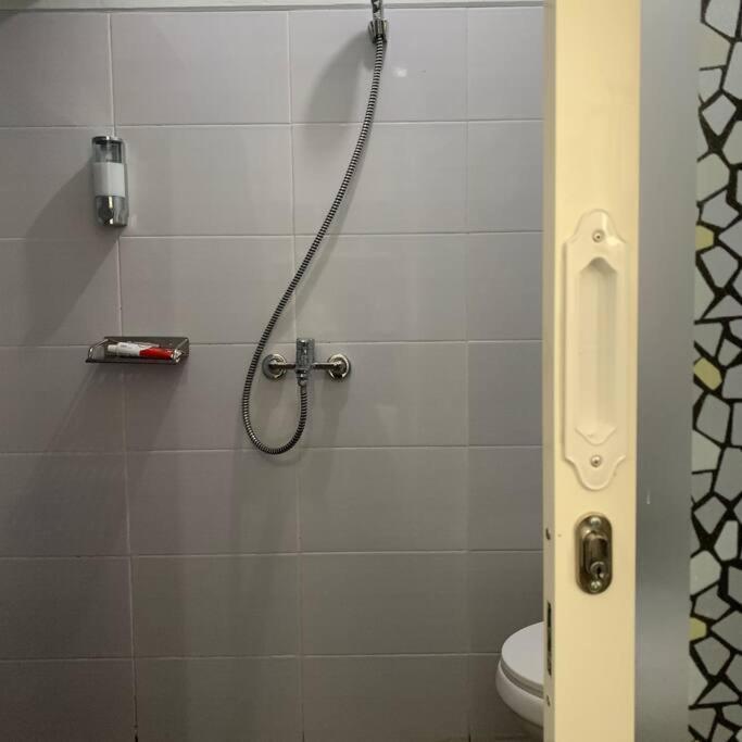 Kayz Villa Batu Dengan Kolam Renang Pribadi Exterior foto